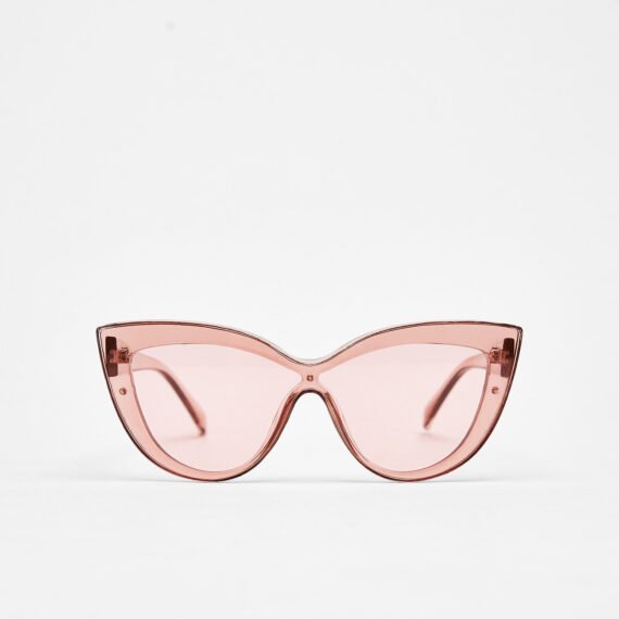 Cat eye sunglasses